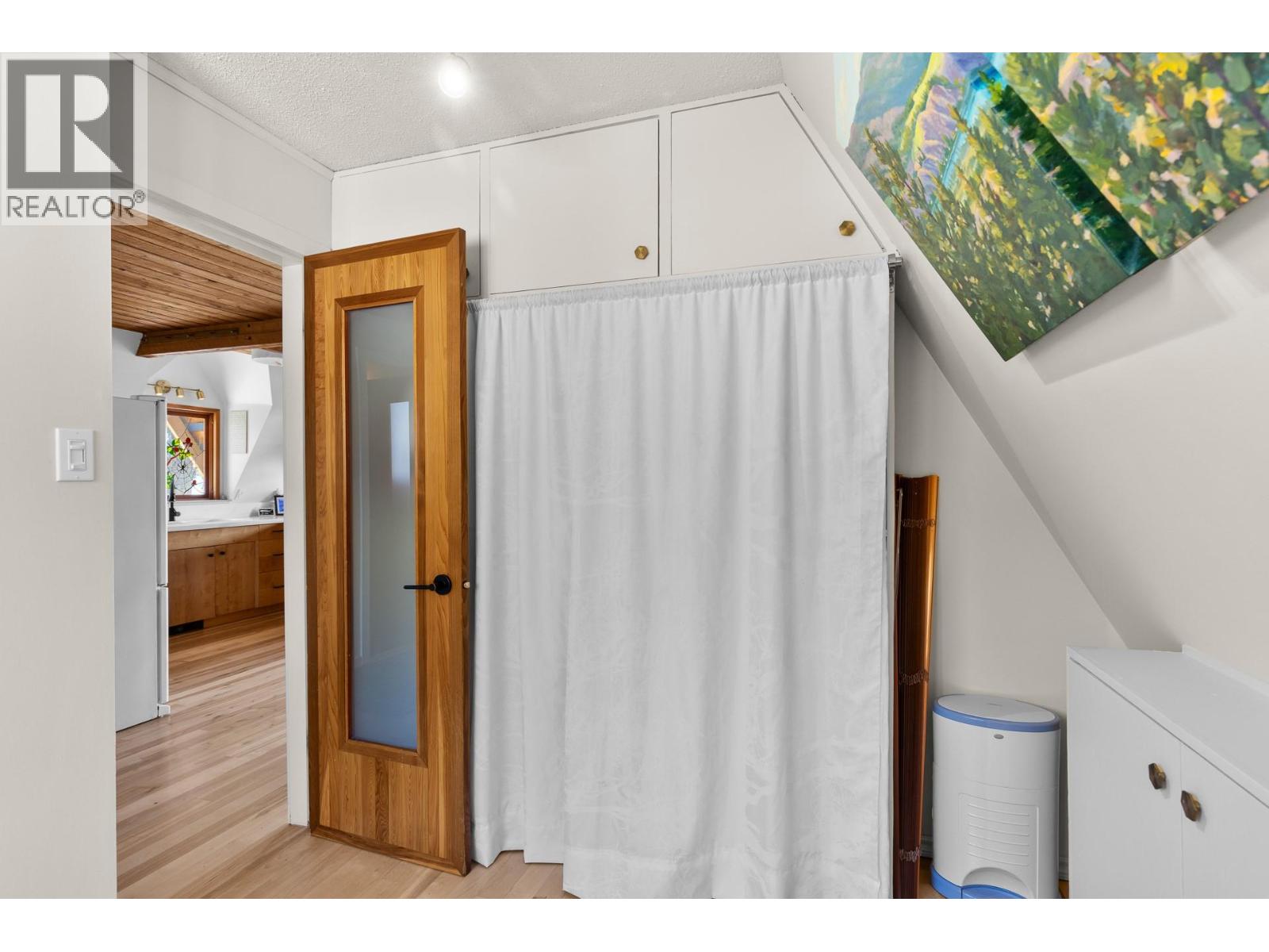 6431 Renfrew Road, Peachland, British Columbia  V0H 1X7 - Photo 18 - 10395876