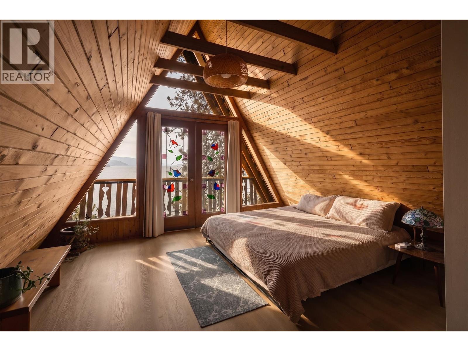 6431 Renfrew Road, Peachland, British Columbia  V0H 1X7 - Photo 23 - 10395876