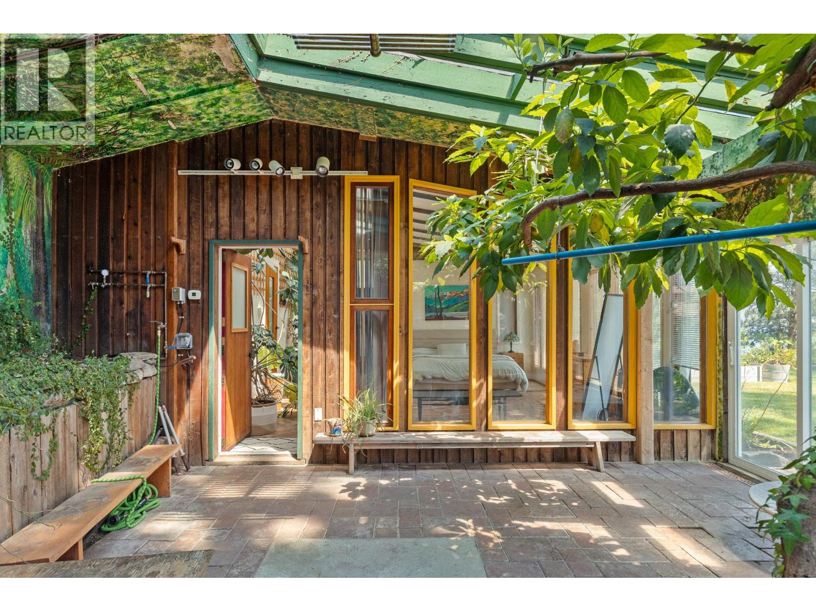 6431 Renfrew Road, Peachland, British Columbia  V0H 1X7 - Photo 45 - 10395876