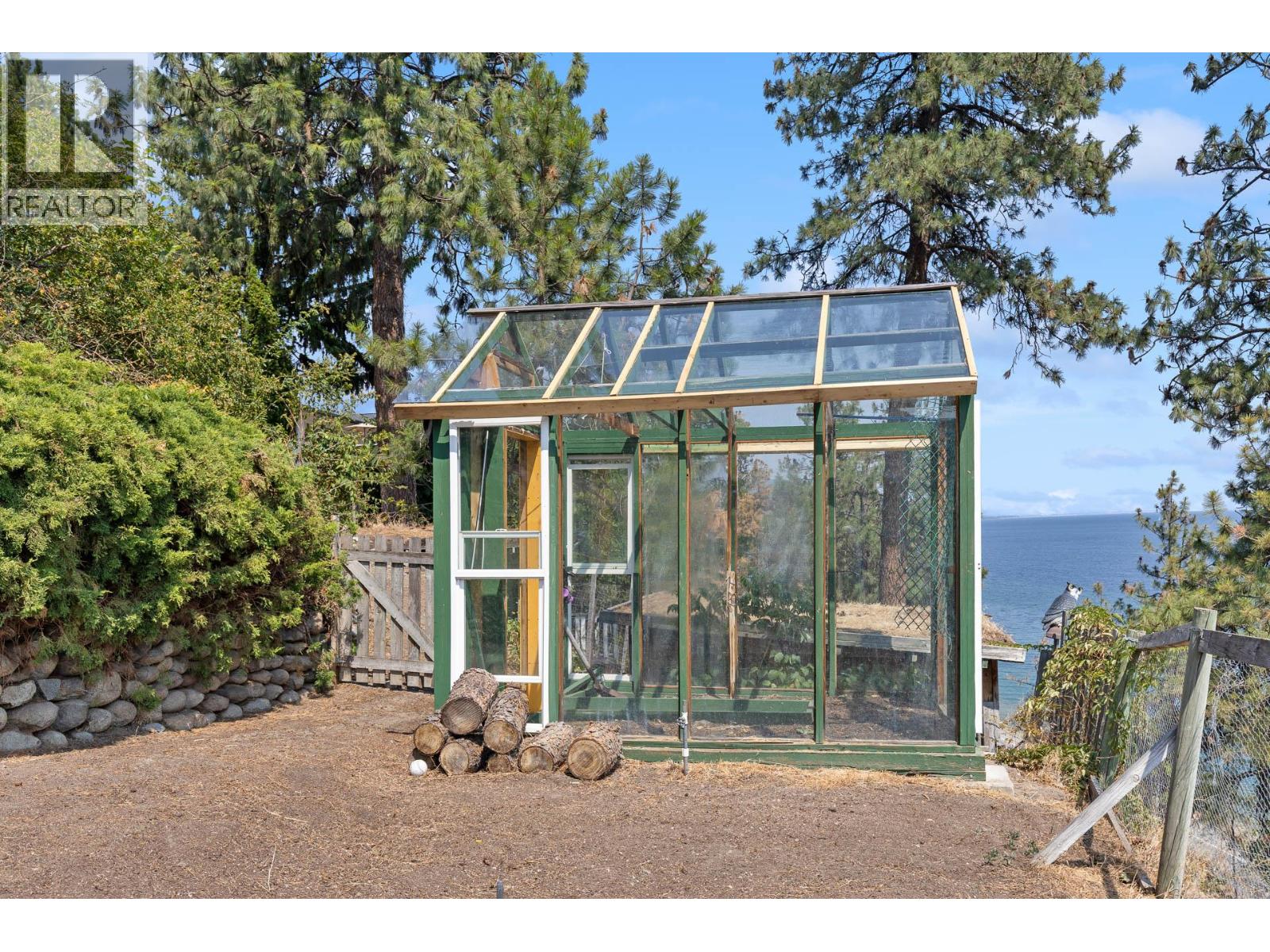 6431 Renfrew Road, Peachland, British Columbia  V0H 1X7 - Photo 65 - 10395876
