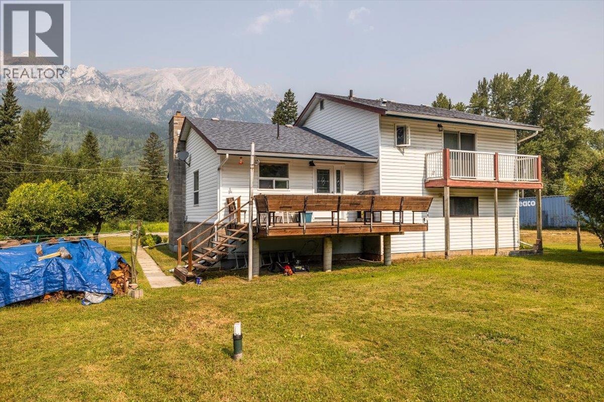 9878 Victoria Street, Fernie, British Columbia  V0B 1M5 - Photo 50 - 10395872
