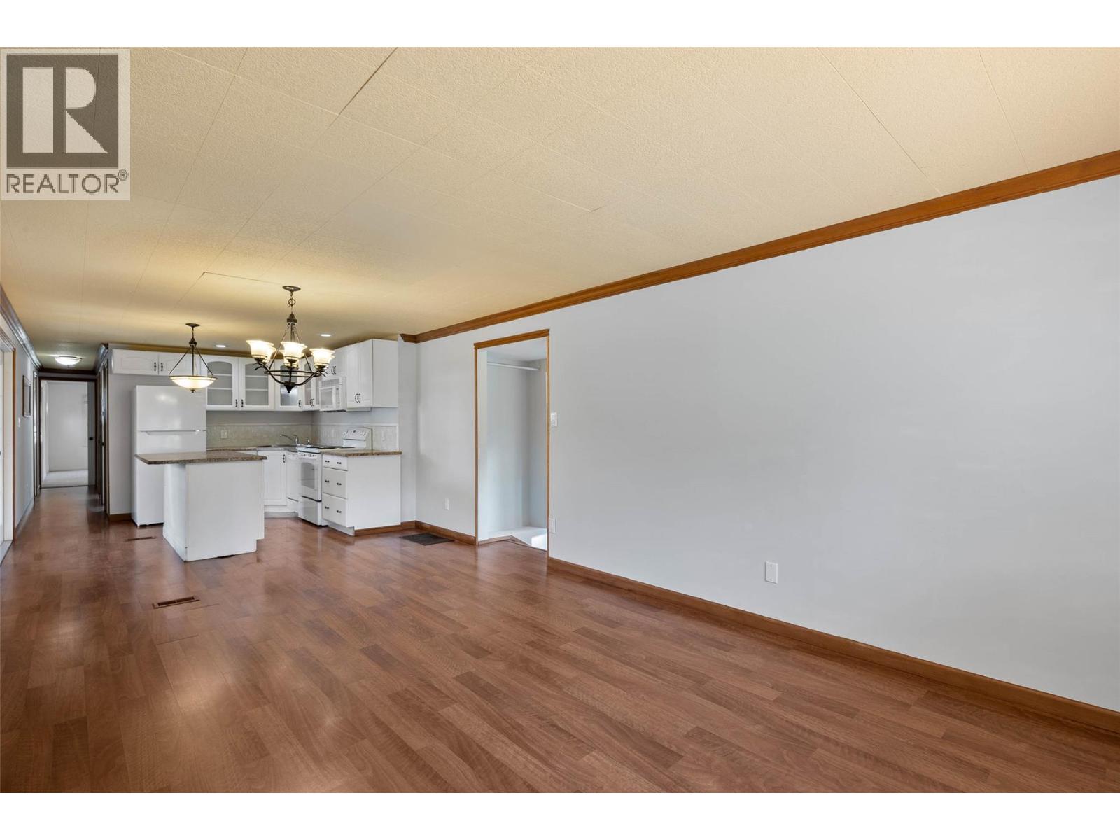 2401 Ord Road Unit# 149, Kamloops, British Columbia  V2B 7V8 - Photo 7 - 10395865