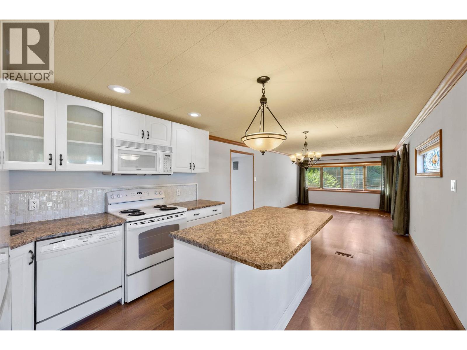 2401 Ord Road Unit# 149, Kamloops, British Columbia  V2B 7V8 - Photo 8 - 10395865