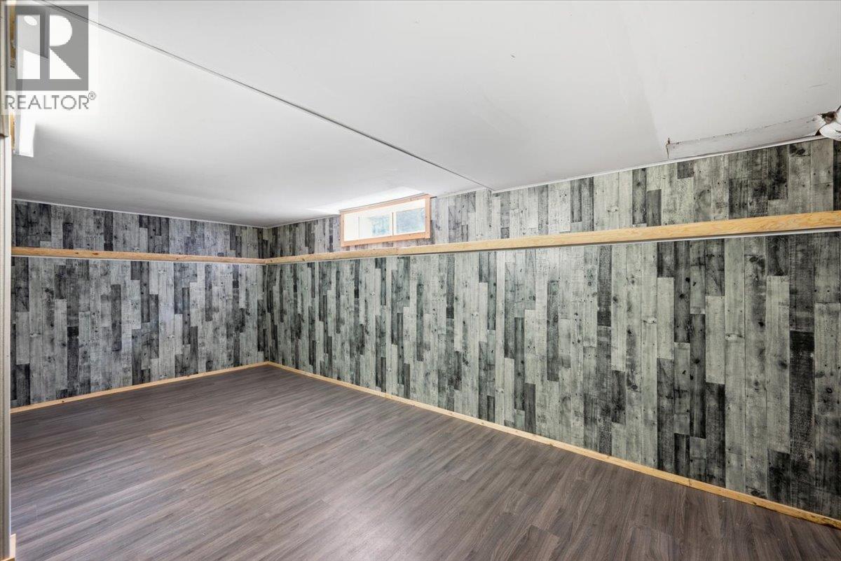3585 Warner Avenue, Armstrong, British Columbia  V0E 1B2 - Photo 36 - 10395880