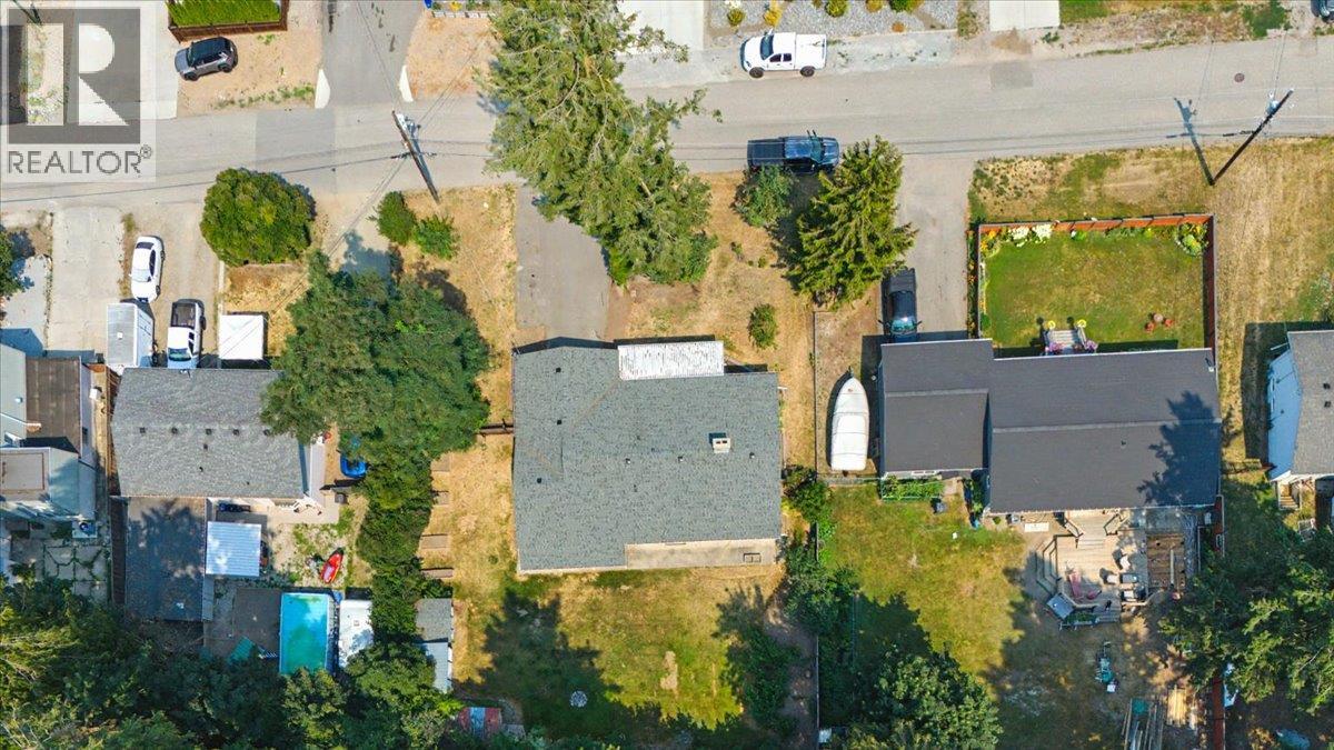 3585 Warner Avenue, Armstrong, British Columbia  V0E 1B2 - Photo 41 - 10395880