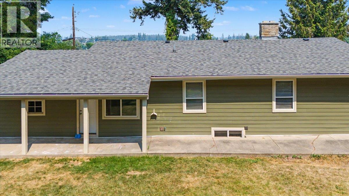 3585 Warner Avenue, Armstrong, British Columbia  V0E 1B2 - Photo 44 - 10395880