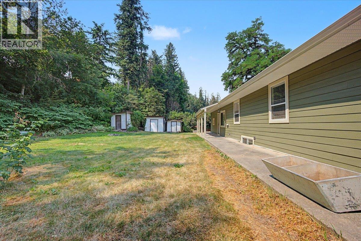 3585 Warner Avenue, Armstrong, British Columbia  V0E 1B2 - Photo 52 - 10395880