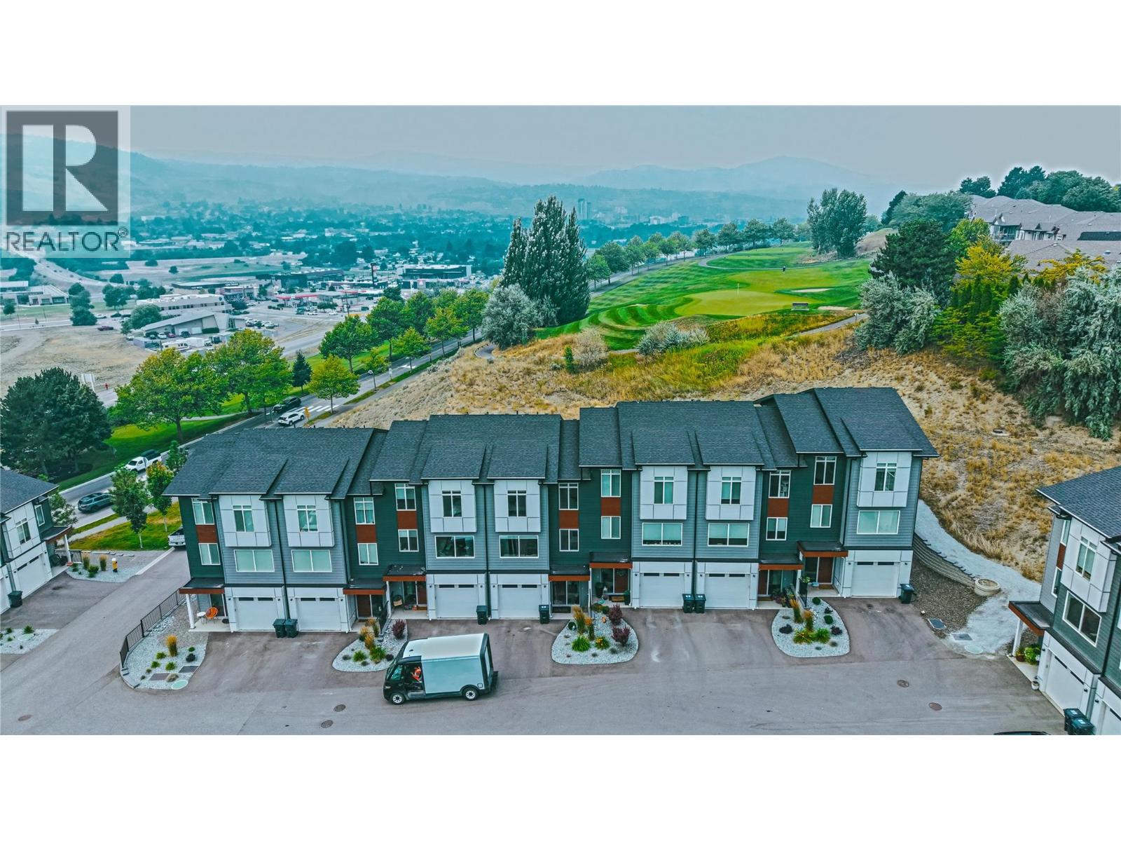 104 River Gate Drive, Kamloops, British Columbia  V2H 0E4 - Photo 1 - 10395753