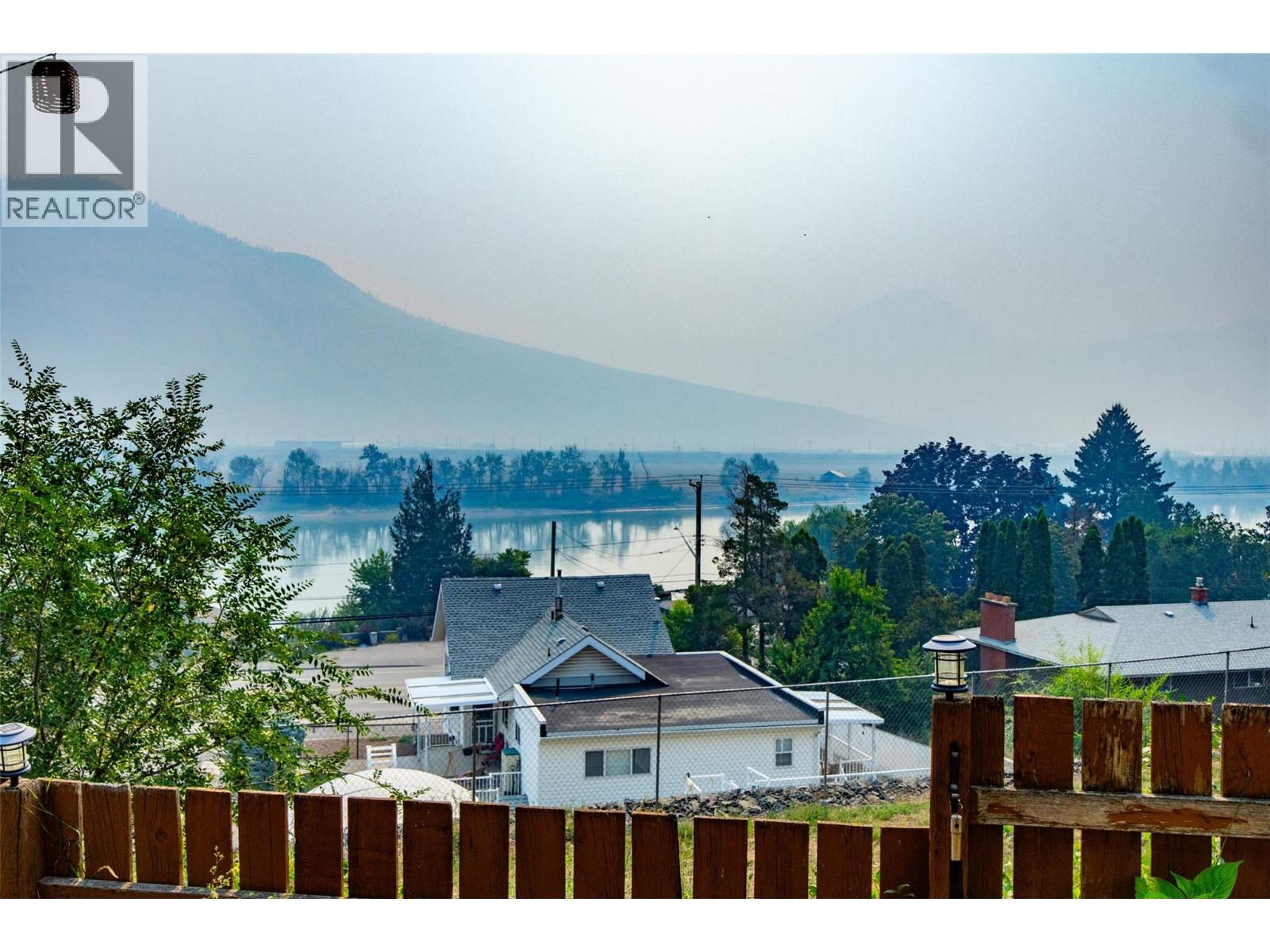 2199 Perryville Place, Kamloops, British Columbia  V2B 7Y1 - Photo 32 - 10395422