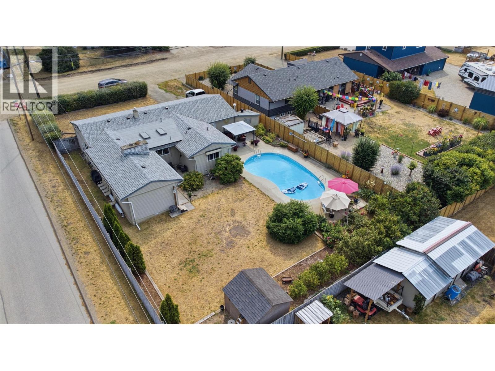 9694 School Road, Coldstream, British Columbia  V1B 3G4 - Photo 10 - 10395914