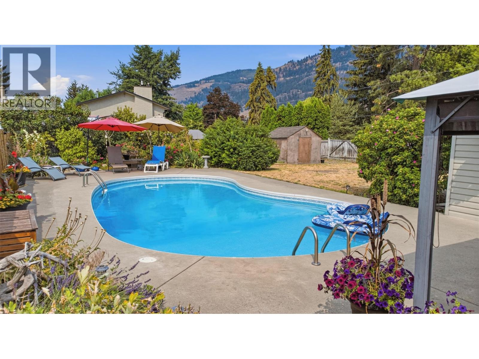 9694 School Road, Coldstream, British Columbia  V1B 3G4 - Photo 17 - 10395914