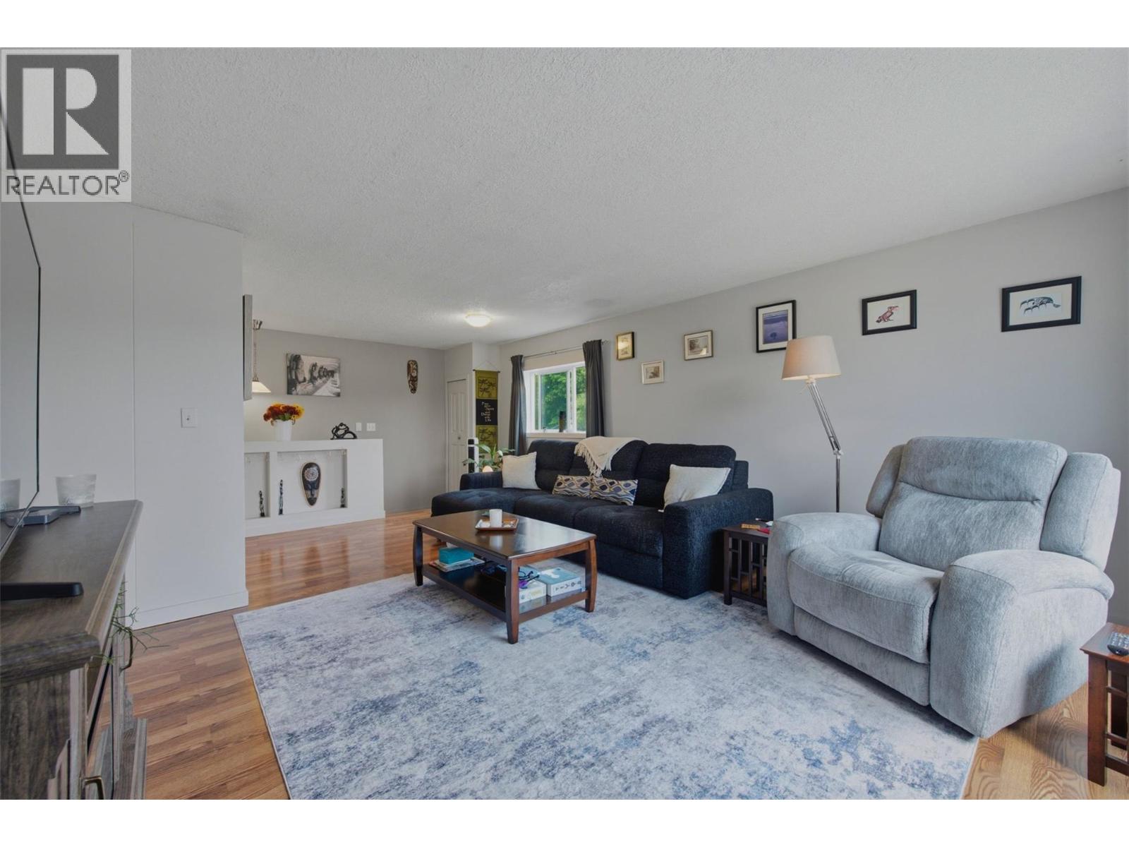 9694 School Road, Coldstream, British Columbia  V1B 3G4 - Photo 18 - 10395914