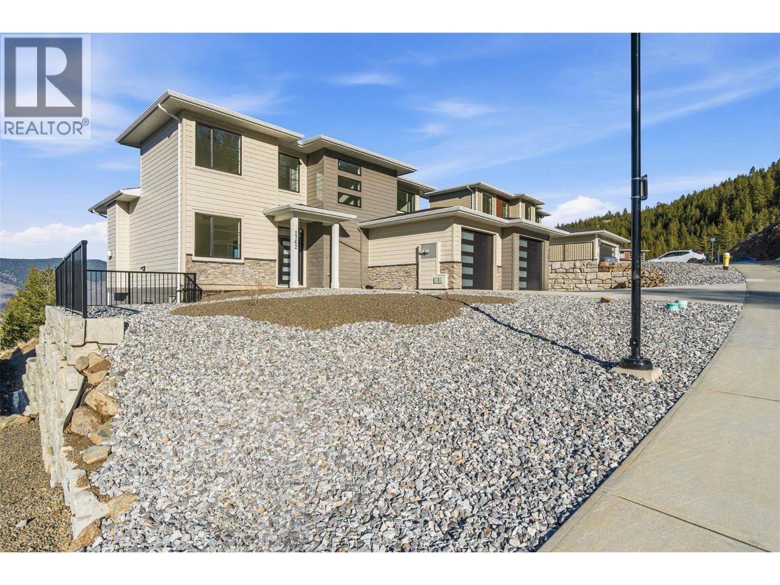 1762 Balsam Place, Kamloops, British Columbia  V2E 0E2 - Photo 3 - 10395624