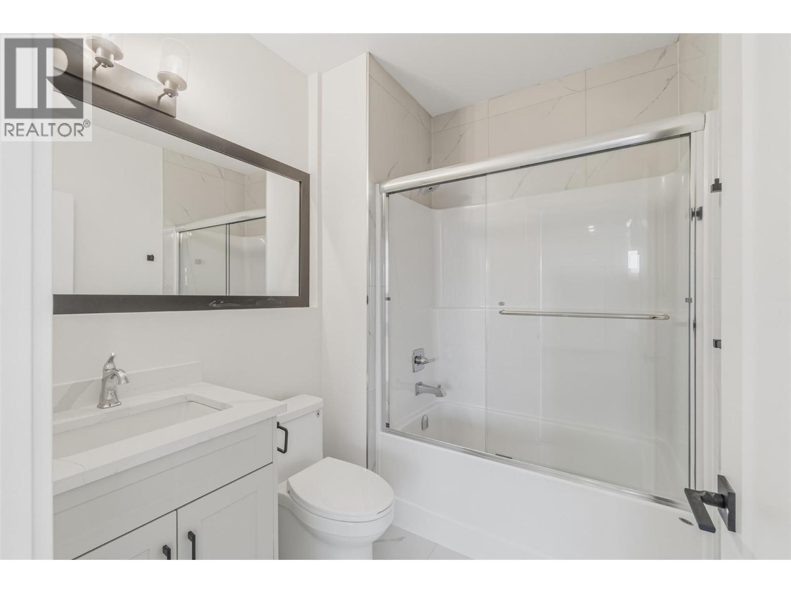 1762 Balsam Place, Kamloops, British Columbia  V2E 0E2 - Photo 37 - 10395624