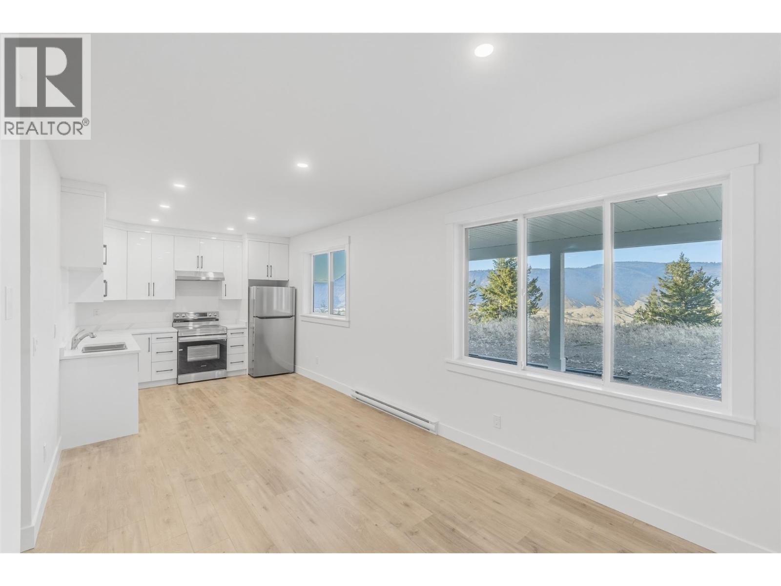 1762 Balsam Place, Kamloops, British Columbia  V2E 0E2 - Photo 39 - 10395624