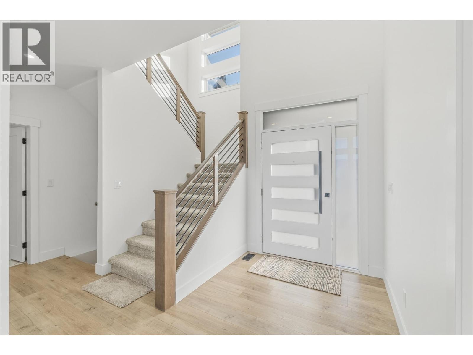 1762 Balsam Place, Kamloops, British Columbia  V2E 0E2 - Photo 5 - 10395624