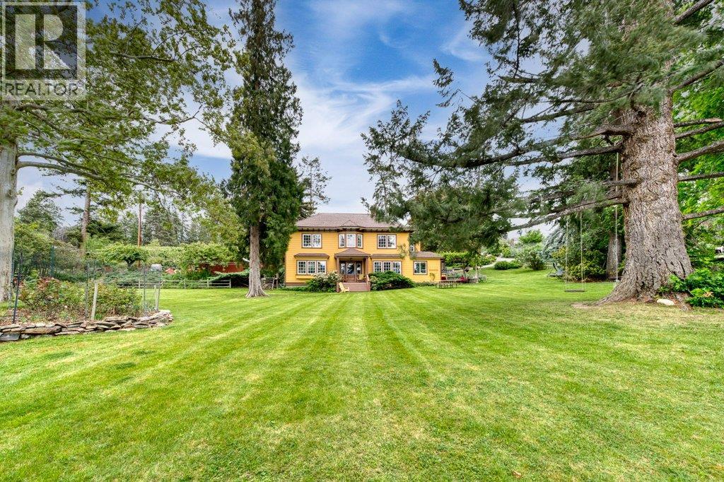 4852-4858 Lakeshore Road, Kelowna, British Columbia  V1W 4H7 - Photo 4 - 10395751