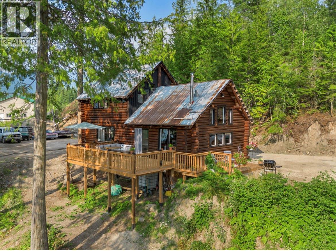 760 Kangaroo Trail, Nakusp, British Columbia  V0G 1R0 - Photo 29 - 10395943