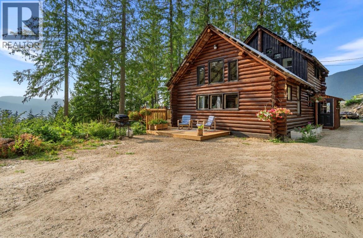 760 Kangaroo Trail, Nakusp, British Columbia  V0G 1R0 - Photo 6 - 10395943