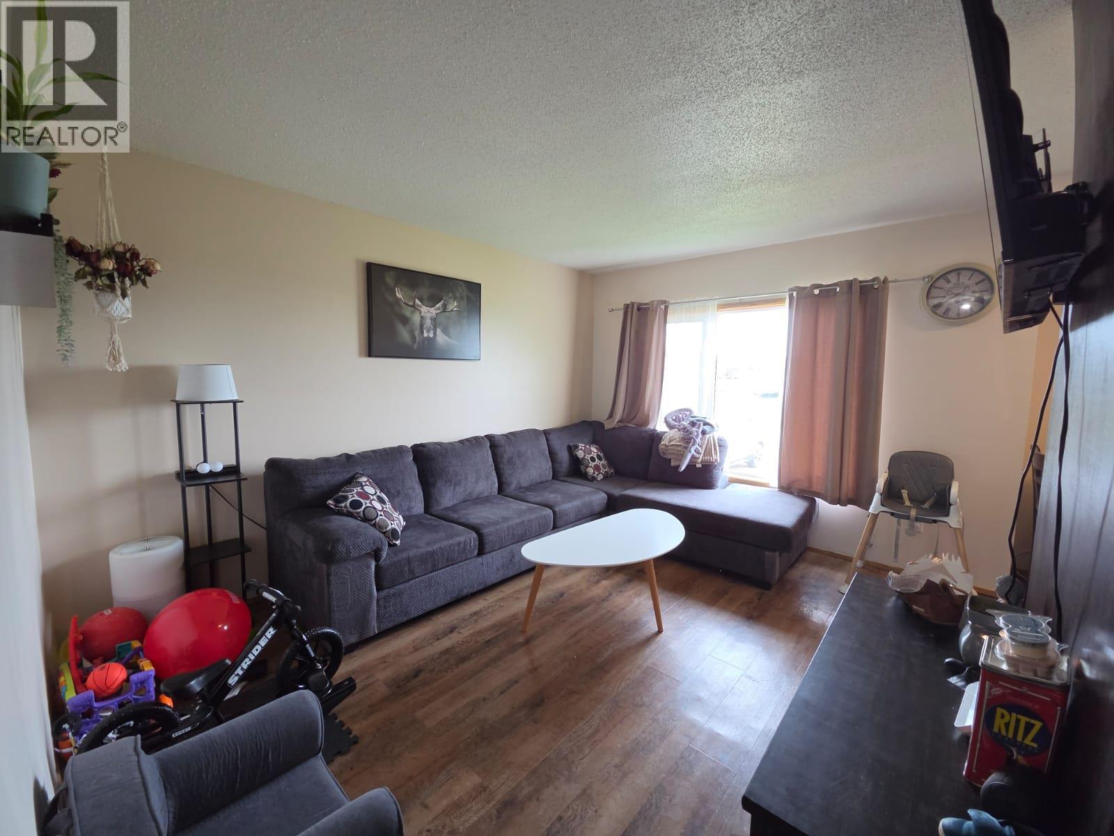 4911/4913 56 Avenue, Pouce Coupe, British Columbia  V0C 2C0 - Photo 3 - 10395717