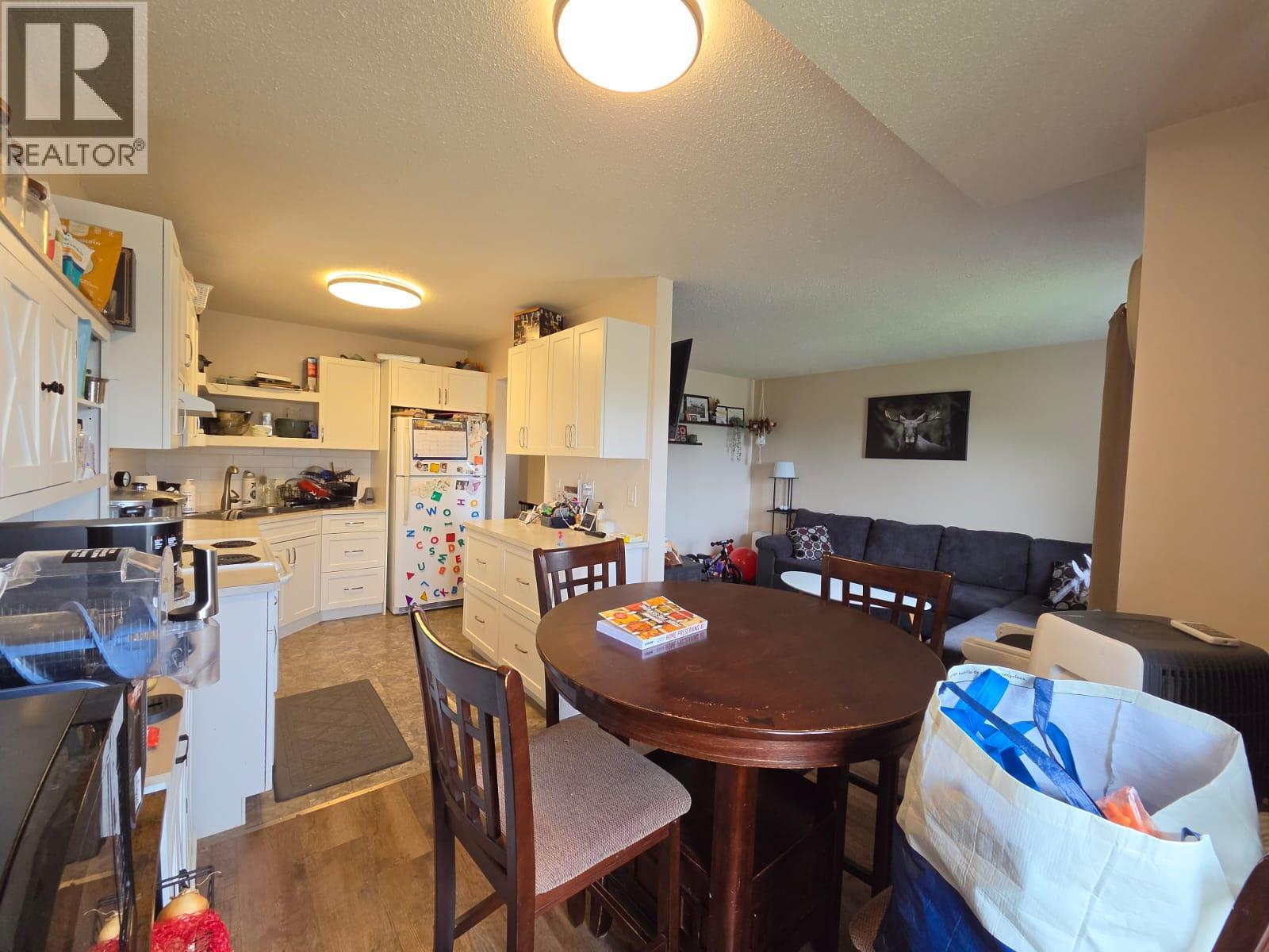 4911/4913 56 Avenue, Pouce Coupe, British Columbia  V0C 2C0 - Photo 6 - 10395717