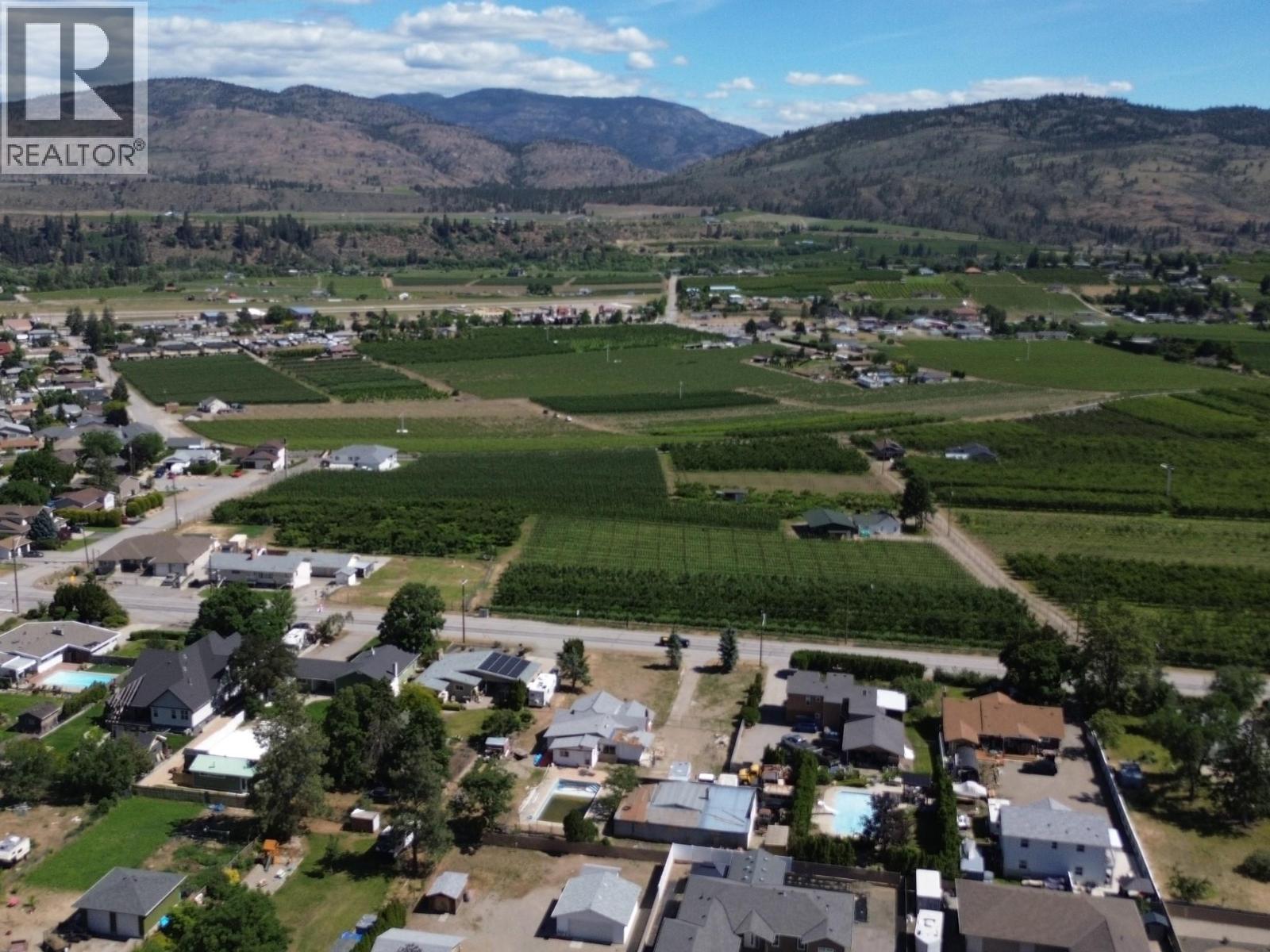 1038 Fairview Road, Oliver, British Columbia  V0H 1T1 - Photo 4 - 10395126