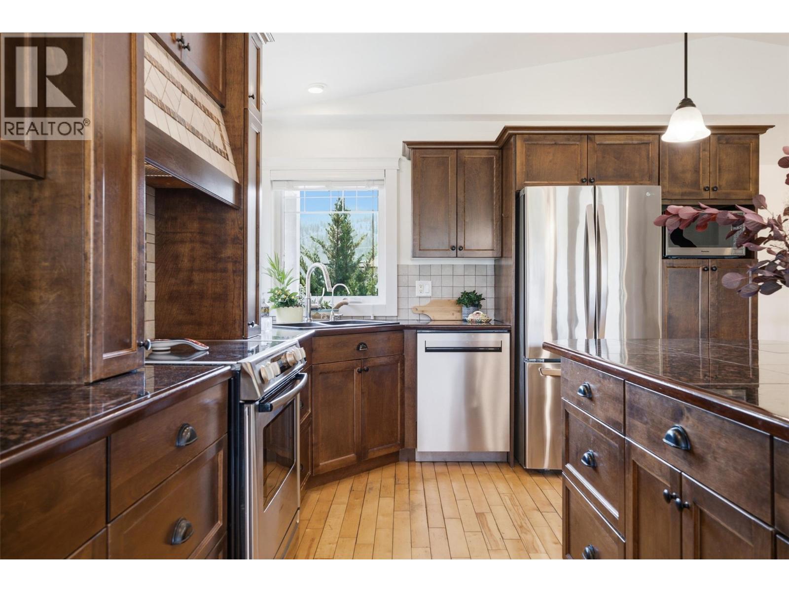 1620 Fir Road, Merritt, British Columbia  V1K 0A3 - Photo 16 - 10395864