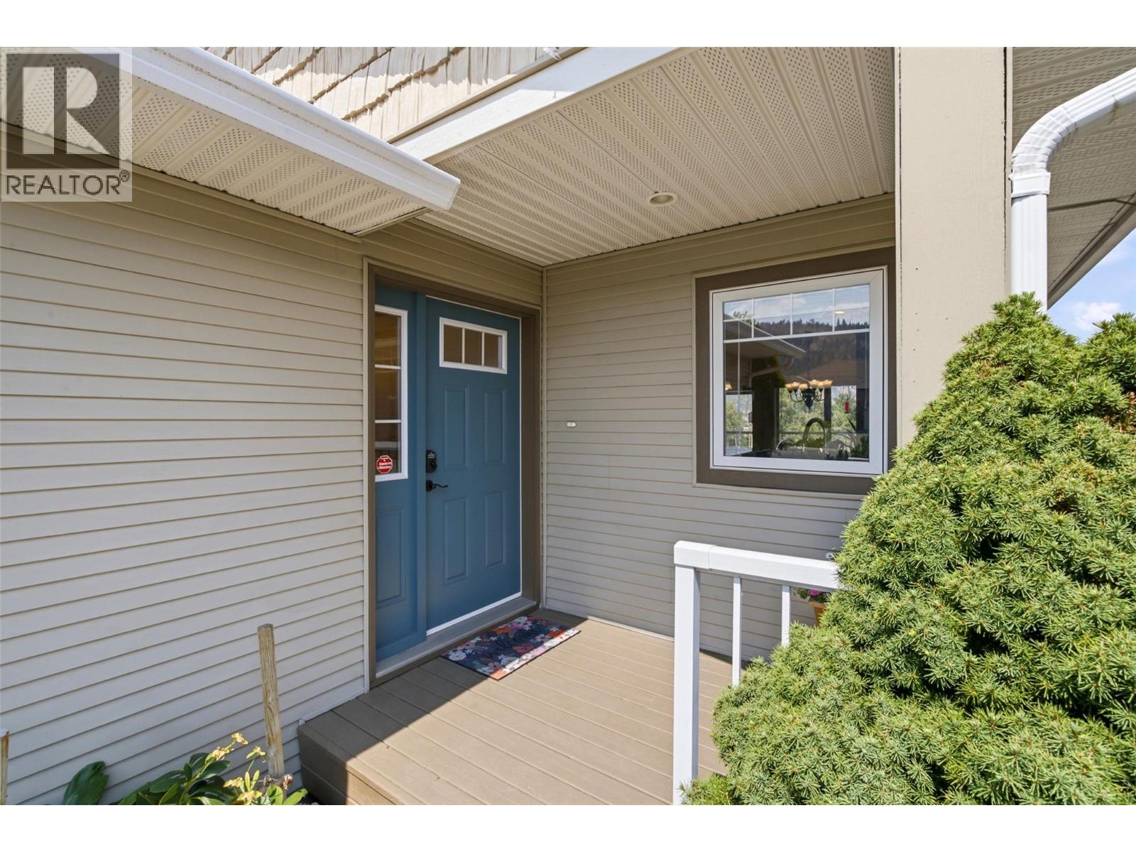 1620 Fir Road, Merritt, British Columbia  V1K 0A3 - Photo 6 - 10395864