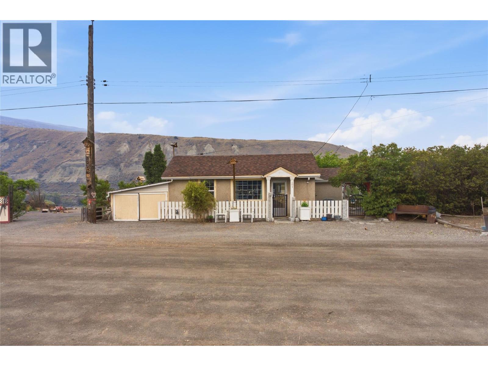 201 Cnr Right Of Way, Ashcroft, British Columbia  V0K 1A0 - Photo 11 - 10395643