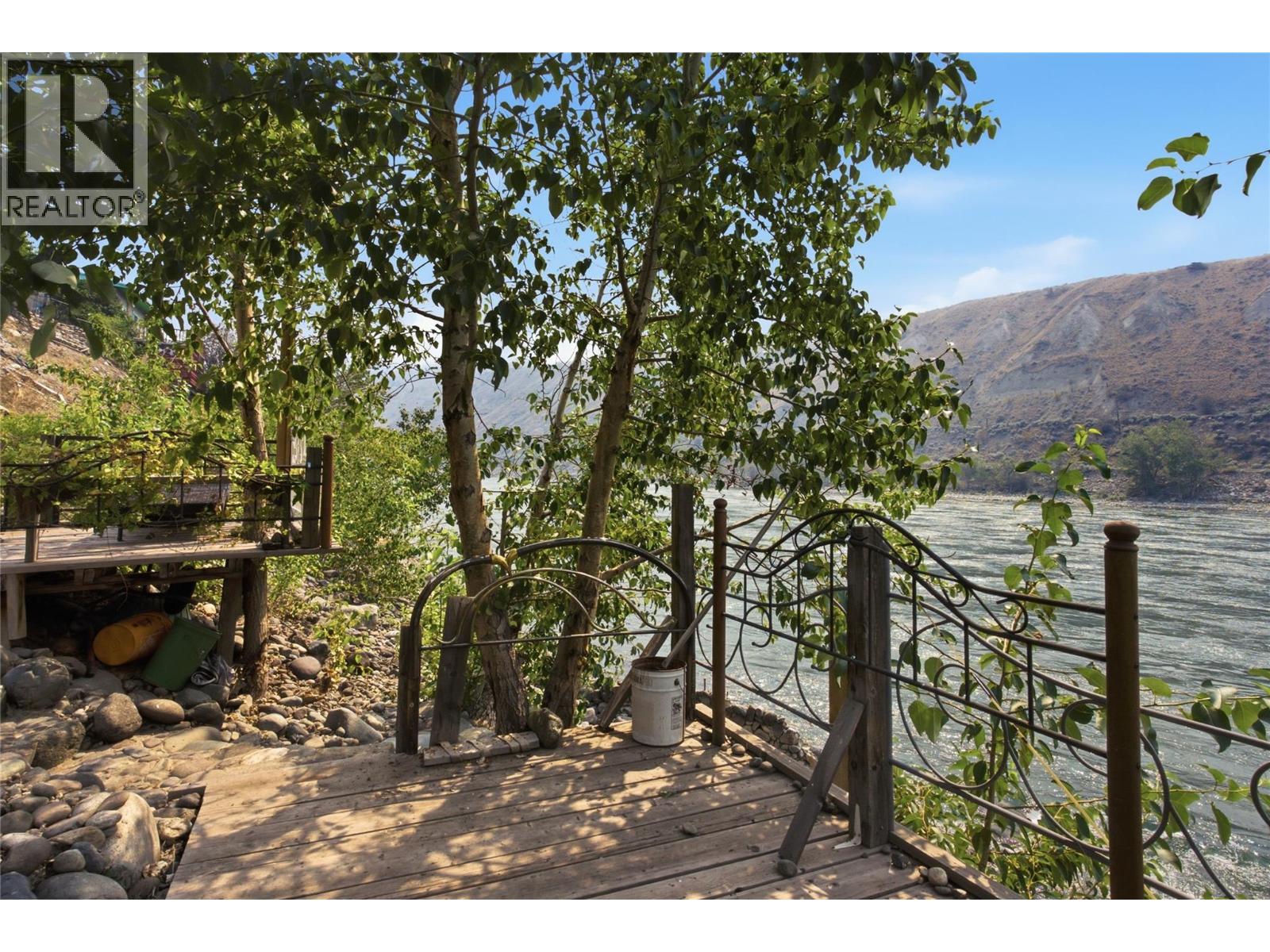 201 Cnr Right Of Way, Ashcroft, British Columbia  V0K 1A0 - Photo 21 - 10395643