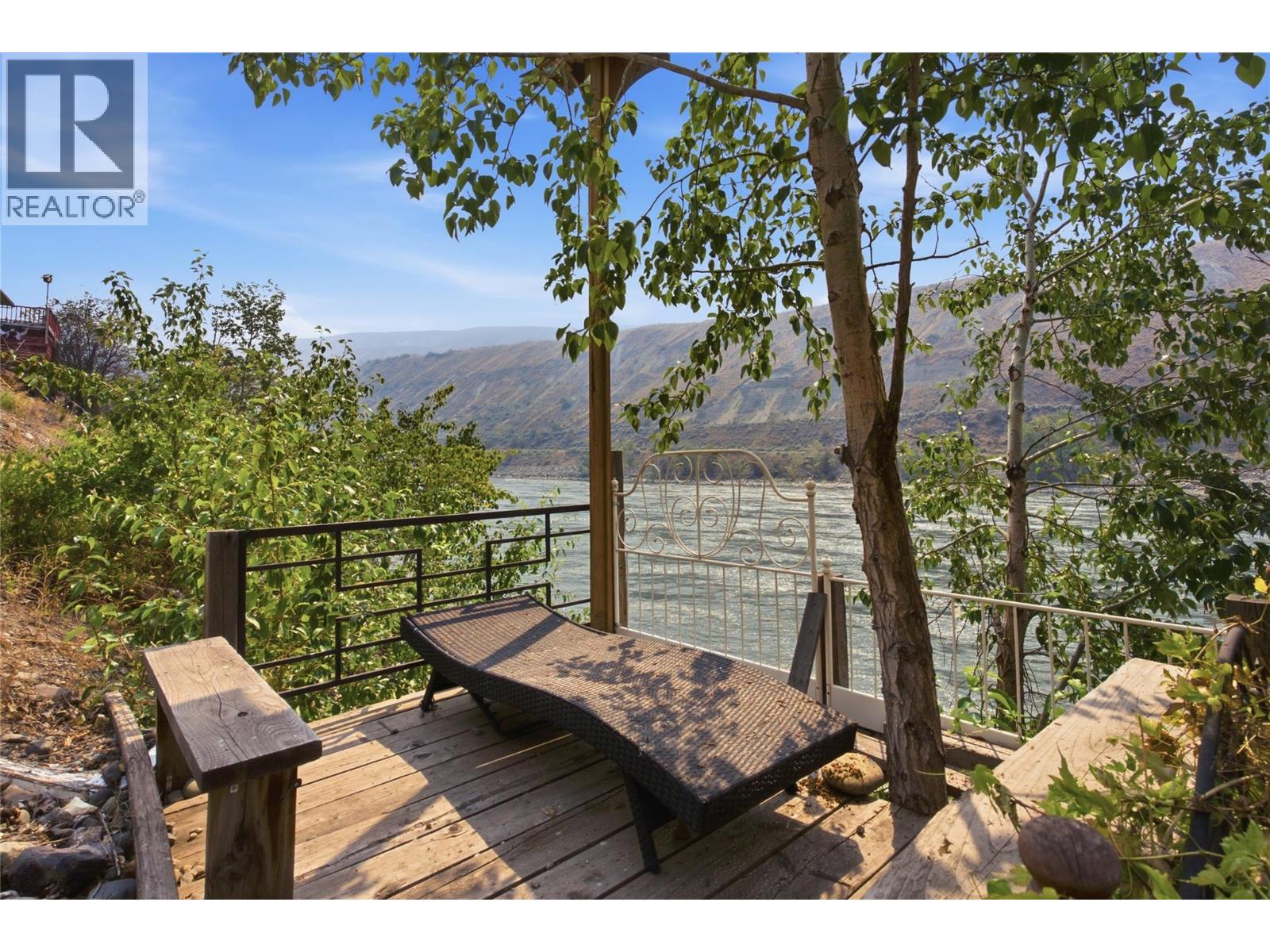 201 Cnr Right Of Way, Ashcroft, British Columbia  V0K 1A0 - Photo 22 - 10395643