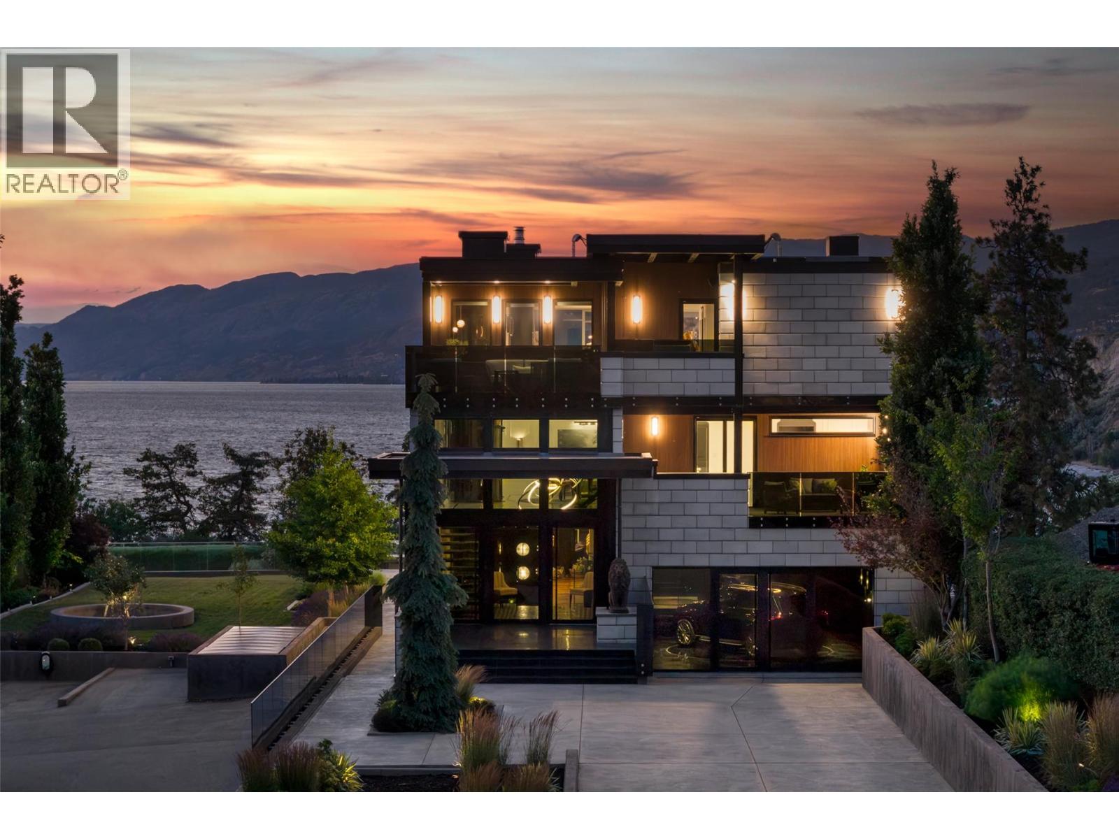 581 Vancouver Avenue, Penticton, British Columbia  V2A 1A4 - Photo 64 - 10390753