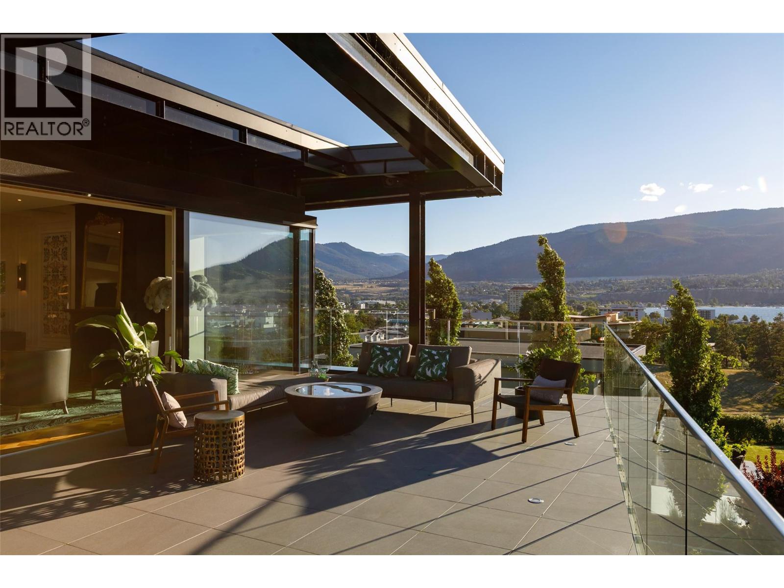 581 Vancouver Avenue, Penticton, British Columbia  V2A 1A4 - Photo 71 - 10390753