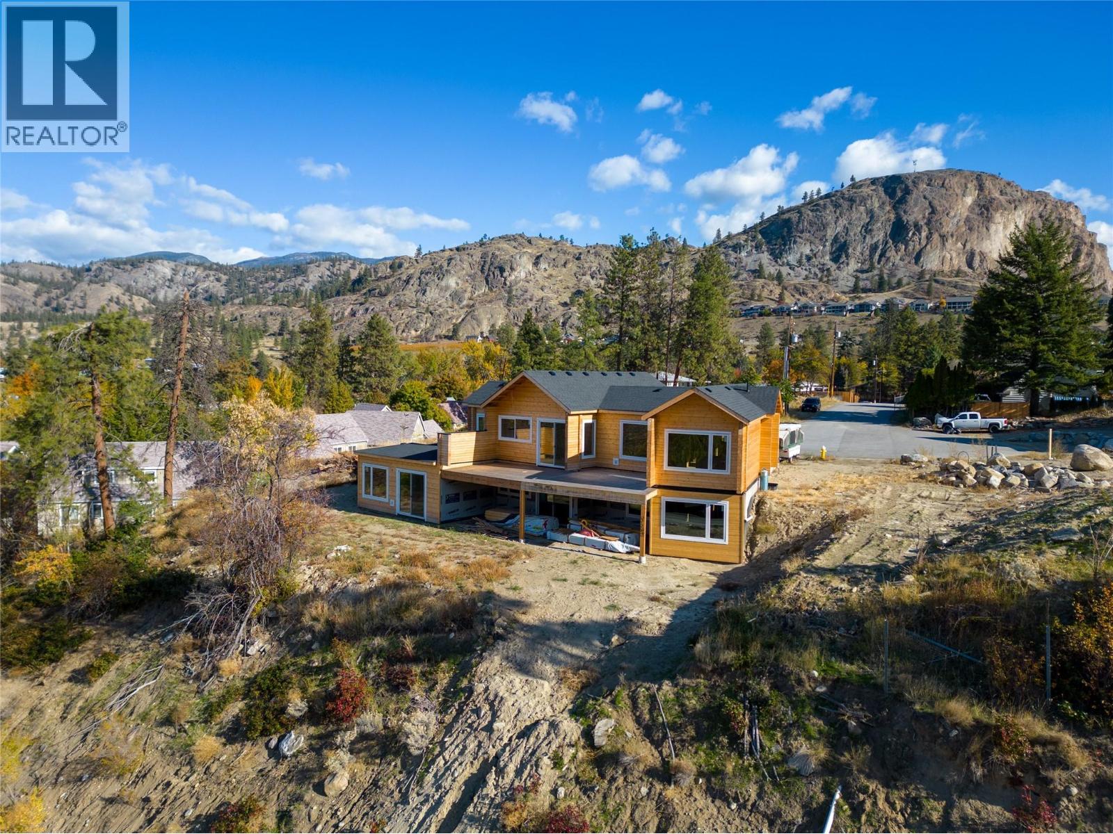 4850 Bassett Avenue, Okanagan Falls, British Columbia  V0H 1R2 - Photo 2 - 10395936