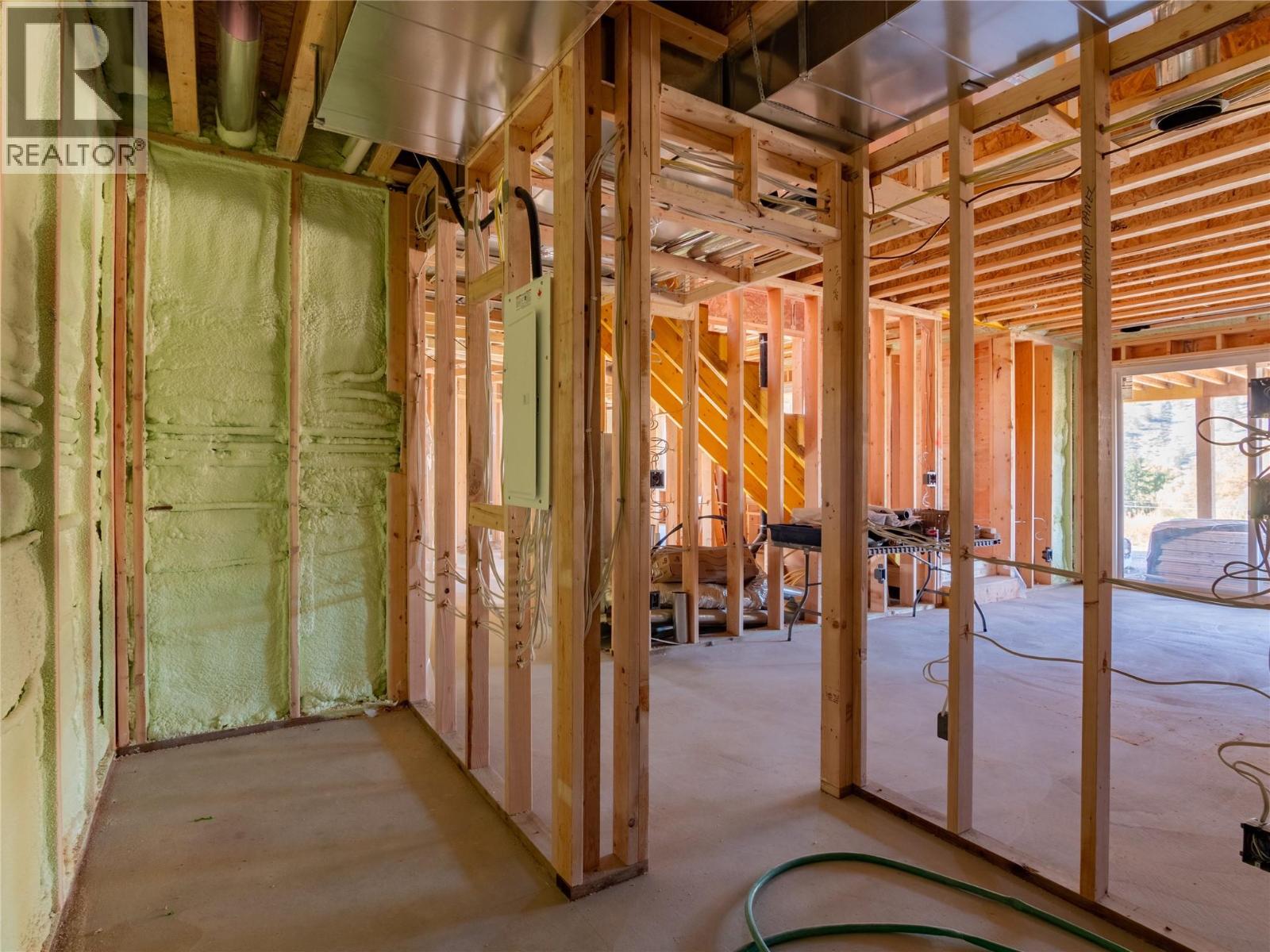 4850 Bassett Avenue, Okanagan Falls, British Columbia  V0H 1R2 - Photo 47 - 10395936
