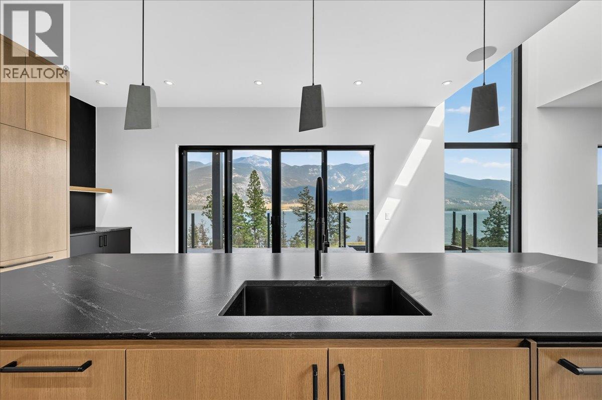 6200 Columbia Lake Road Unit# 4, Columbia Lake, British Columbia  V0B 1L2 - Photo 41 - 10395568