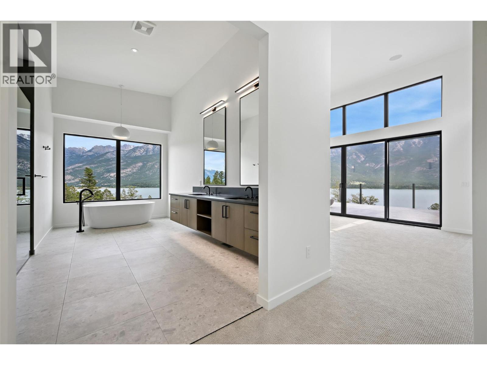 6200 Columbia Lake Road Unit# 4, Columbia Lake, British Columbia  V0B 1L2 - Photo 60 - 10395568