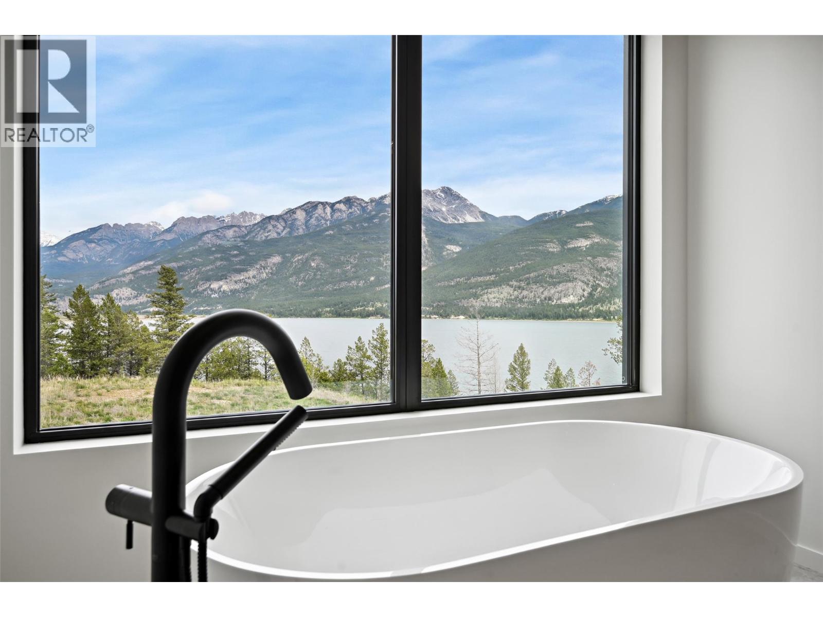 6200 Columbia Lake Road Unit# 4, Columbia Lake, British Columbia  V0B 1L2 - Photo 62 - 10395568