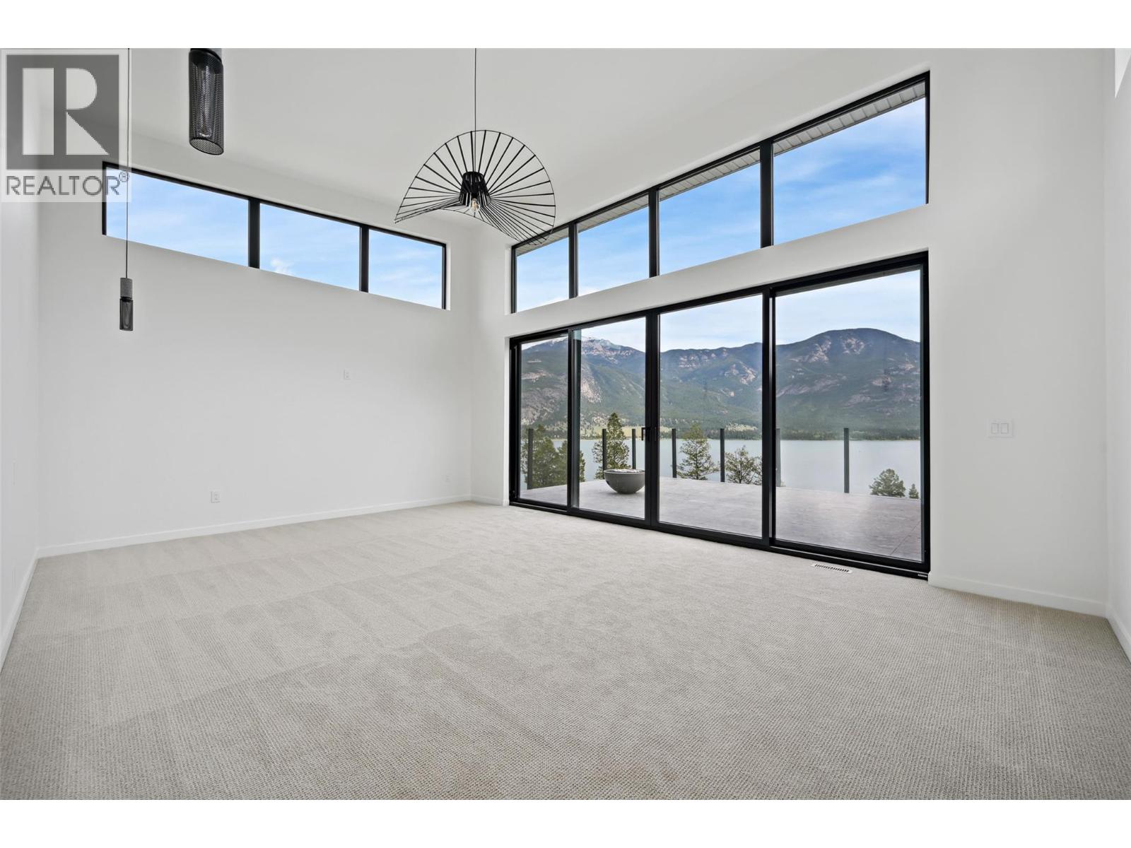 6200 Columbia Lake Road Unit# 4, Columbia Lake, British Columbia  V0B 1L2 - Photo 64 - 10395568