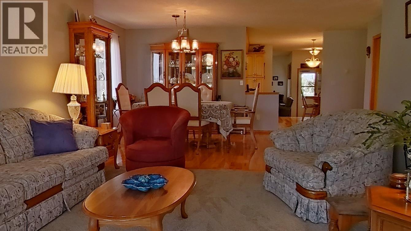 915 Huscroft Rd Street, Lister, British Columbia  V0B 1G2 - Photo 28 - 10395283
