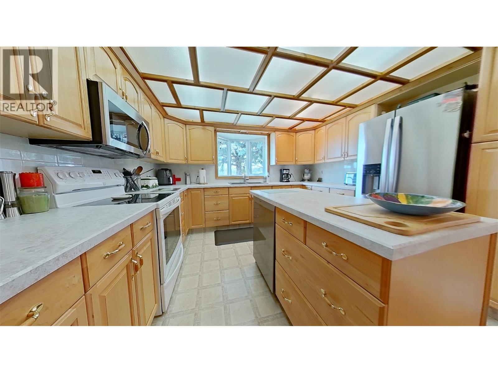 915 Huscroft Rd Street, Lister, British Columbia  V0B 1G2 - Photo 30 - 10395283