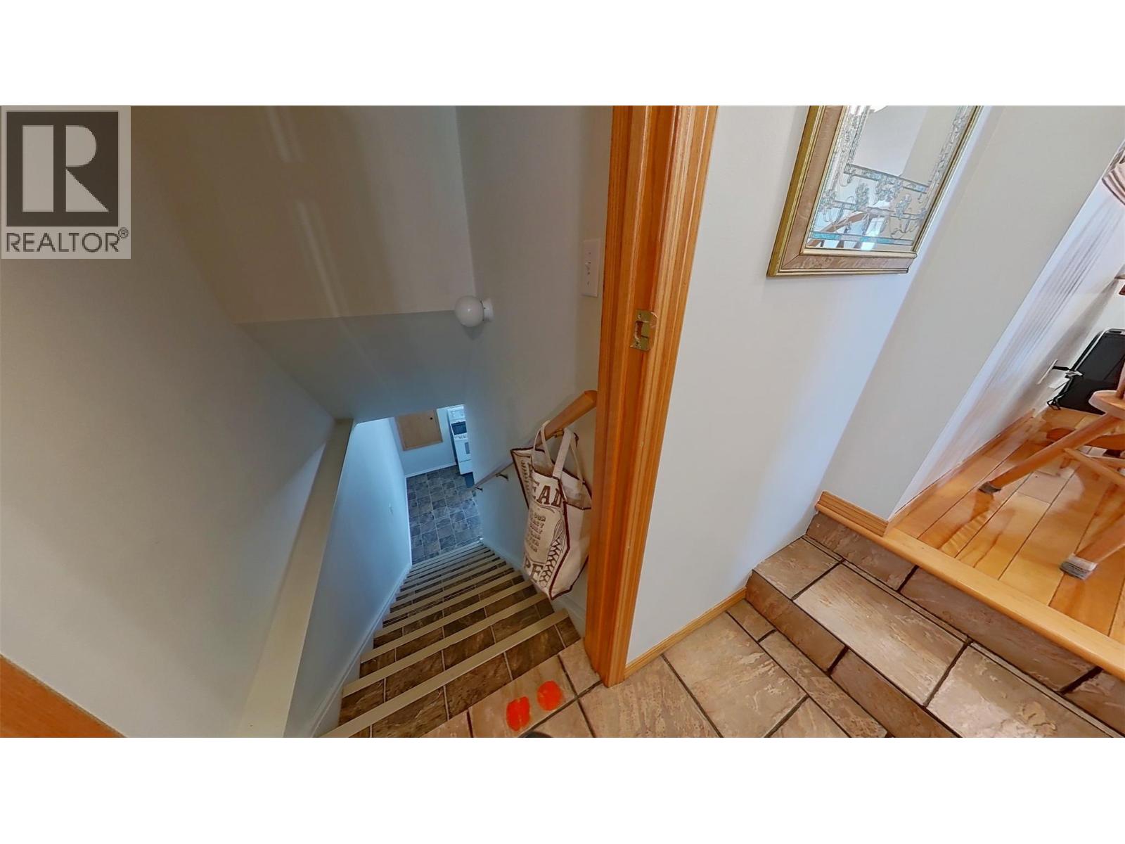 915 Huscroft Rd Street, Lister, British Columbia  V0B 1G2 - Photo 36 - 10395283