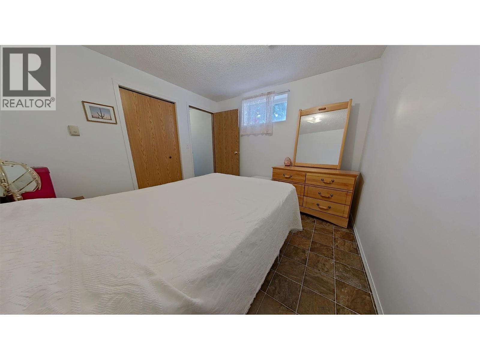 915 Huscroft Rd Street, Lister, British Columbia  V0B 1G2 - Photo 43 - 10395283