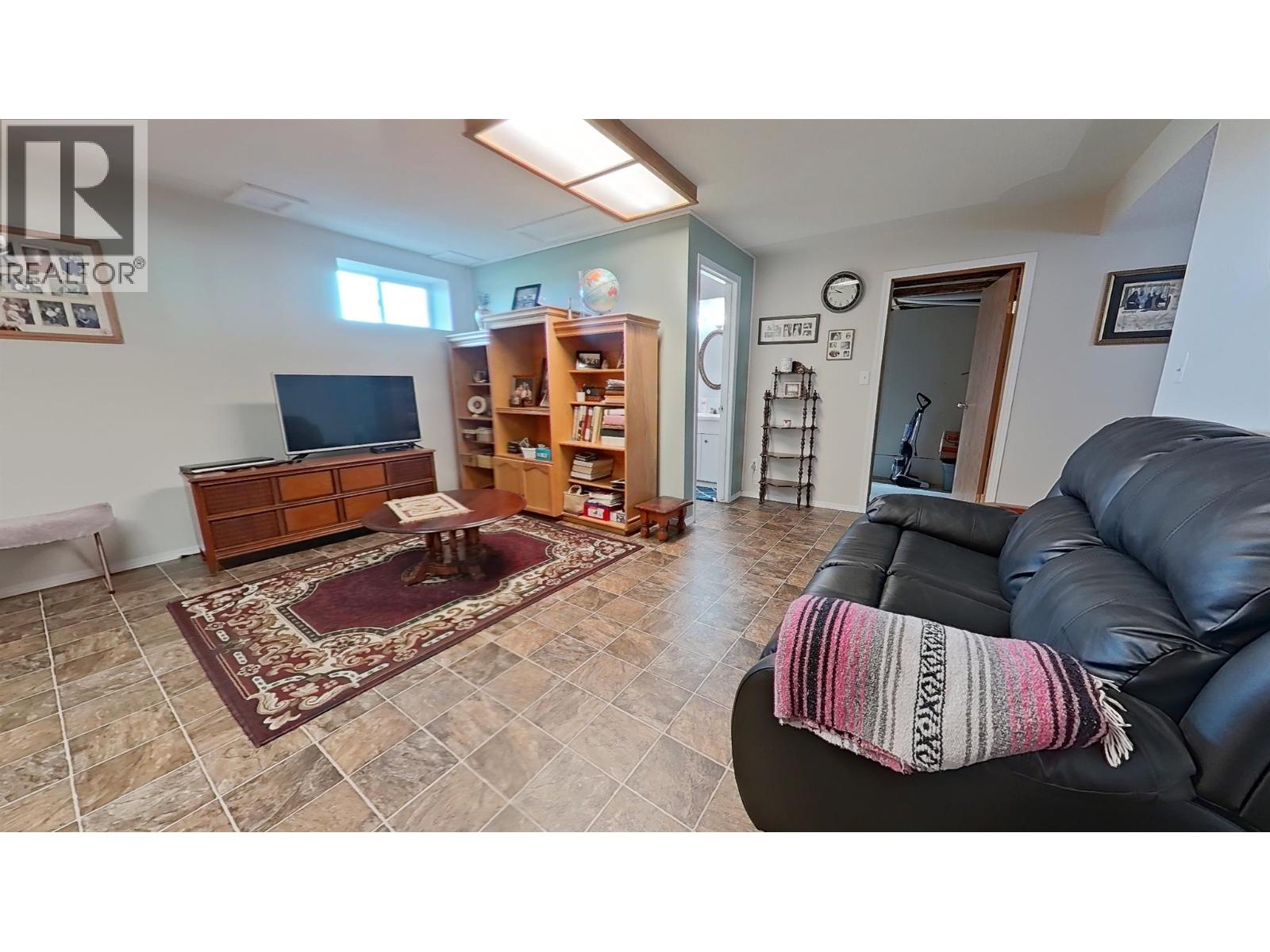 915 Huscroft Rd Street, Lister, British Columbia  V0B 1G2 - Photo 55 - 10395283