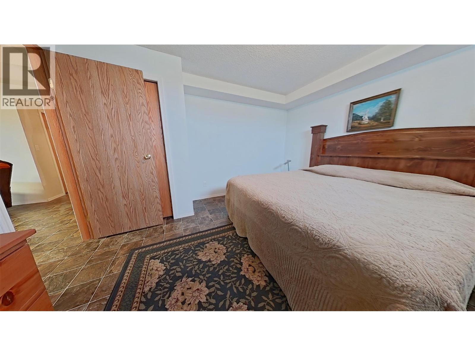 915 Huscroft Rd Street, Lister, British Columbia  V0B 1G2 - Photo 57 - 10395283