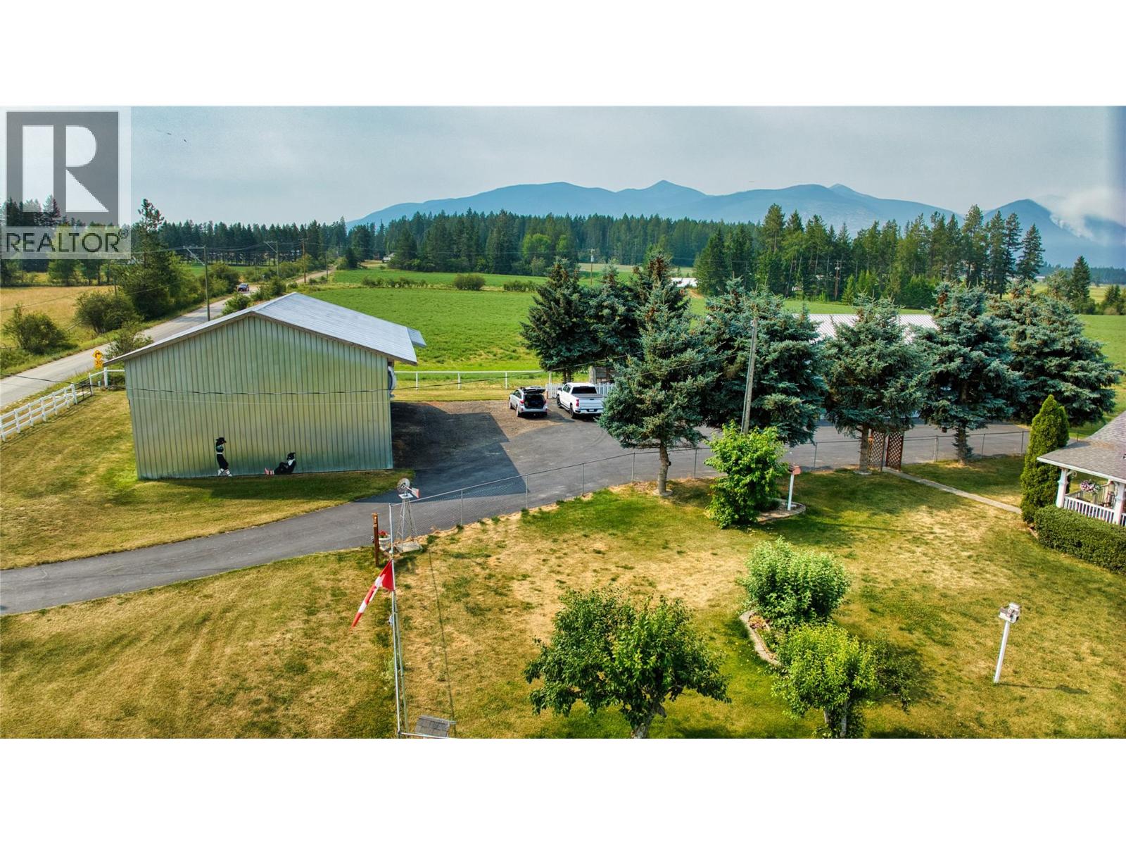 915 Huscroft Rd Street, Lister, British Columbia  V0B 1G2 - Photo 66 - 10395283