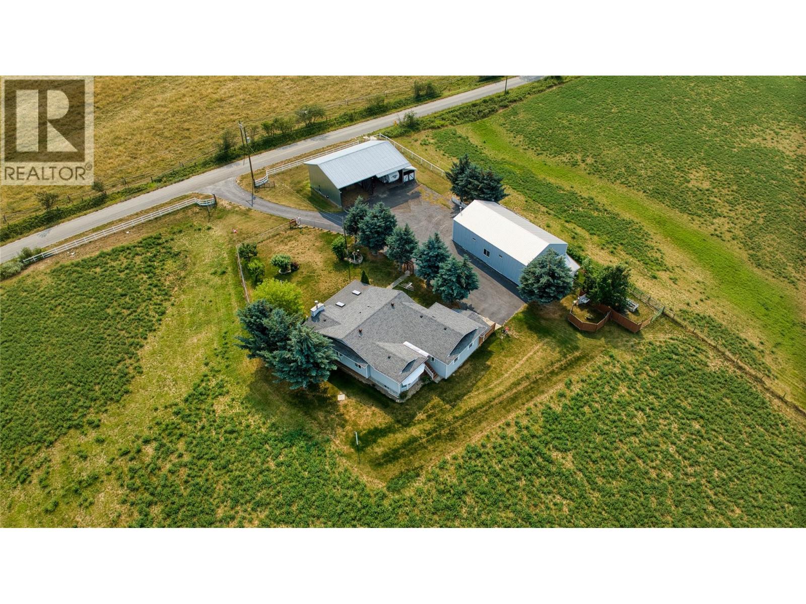 915 Huscroft Rd Street, Lister, British Columbia  V0B 1G2 - Photo 74 - 10395283