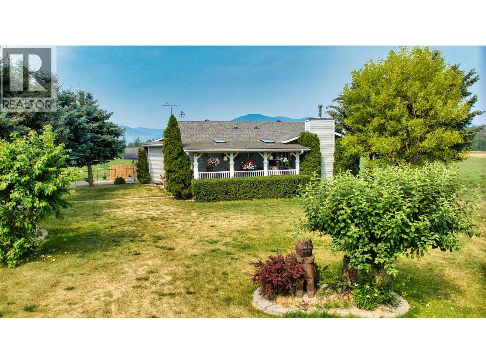 915 Huscroft Rd Street, Lister, British Columbia  V0B 1G2 - Photo 83 - 10395283