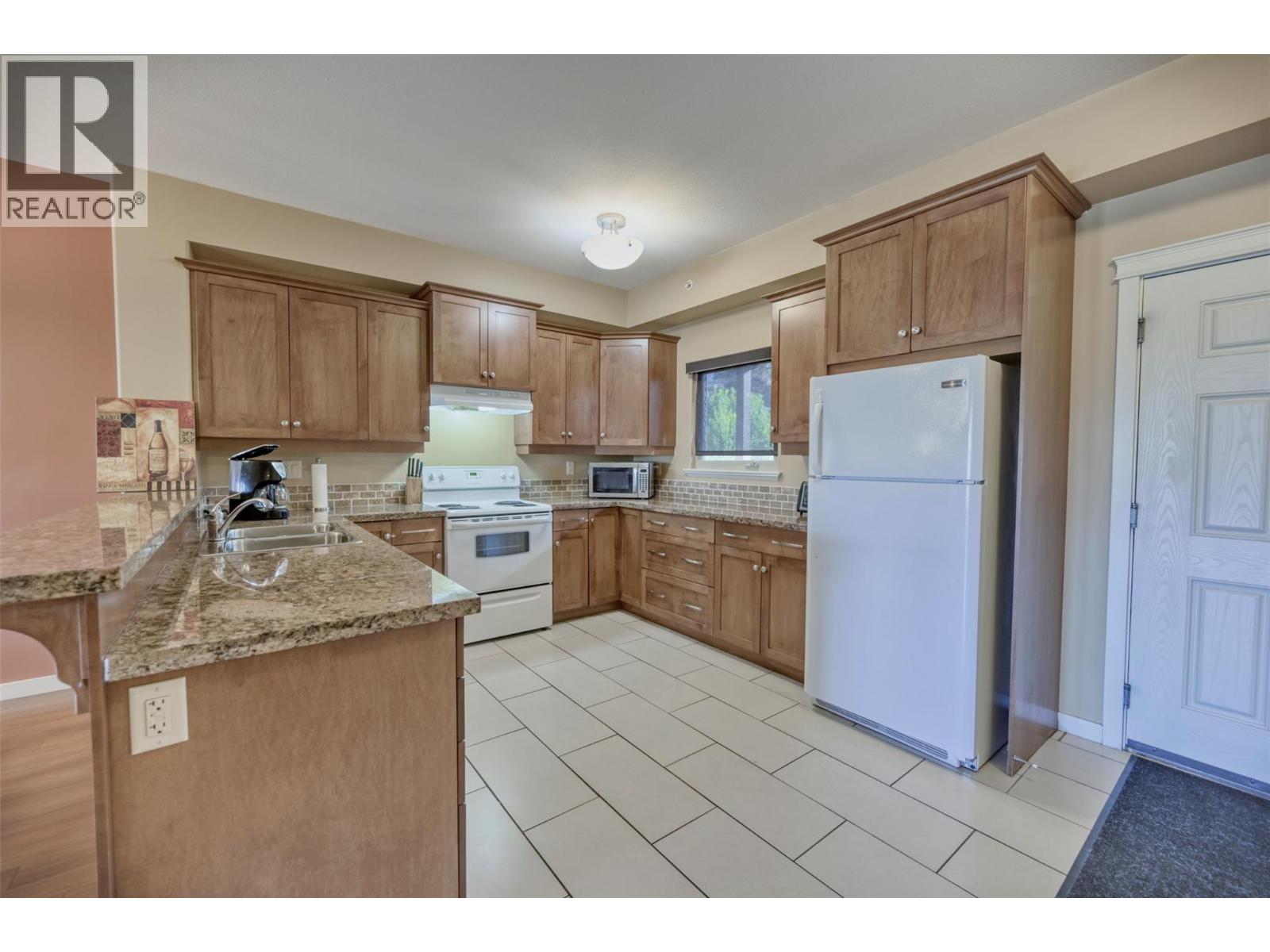 4300 44th Avenue Unit# 307, Osoyoos, British Columbia  V0H 1V6 - Photo 4 - 10395920