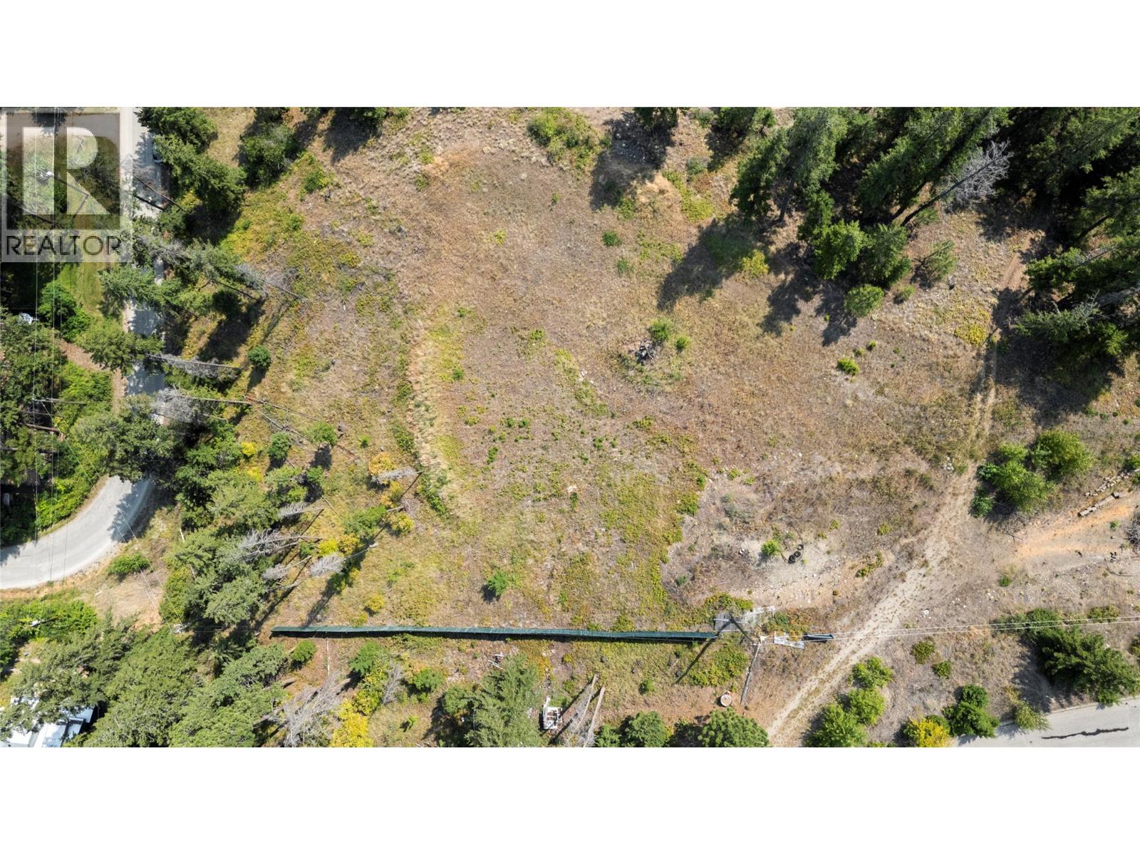 1353 Lee Creek Drive, Lee Creek, British Columbia  V0E 1M4 - Photo 8 - 10395984